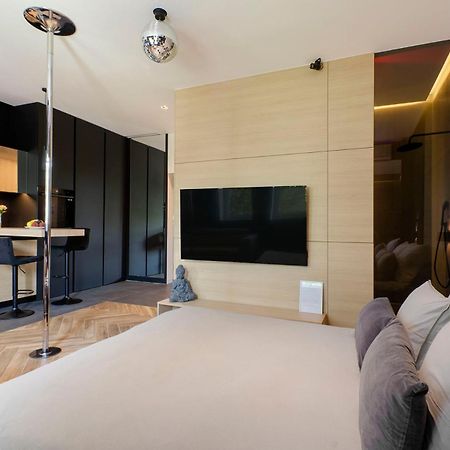 Lupoapartments Z Jacuzzi Pole Dance Leczycka 29 Klimatyzacja Parking Dostep Na Kod Лодз Екстериор снимка