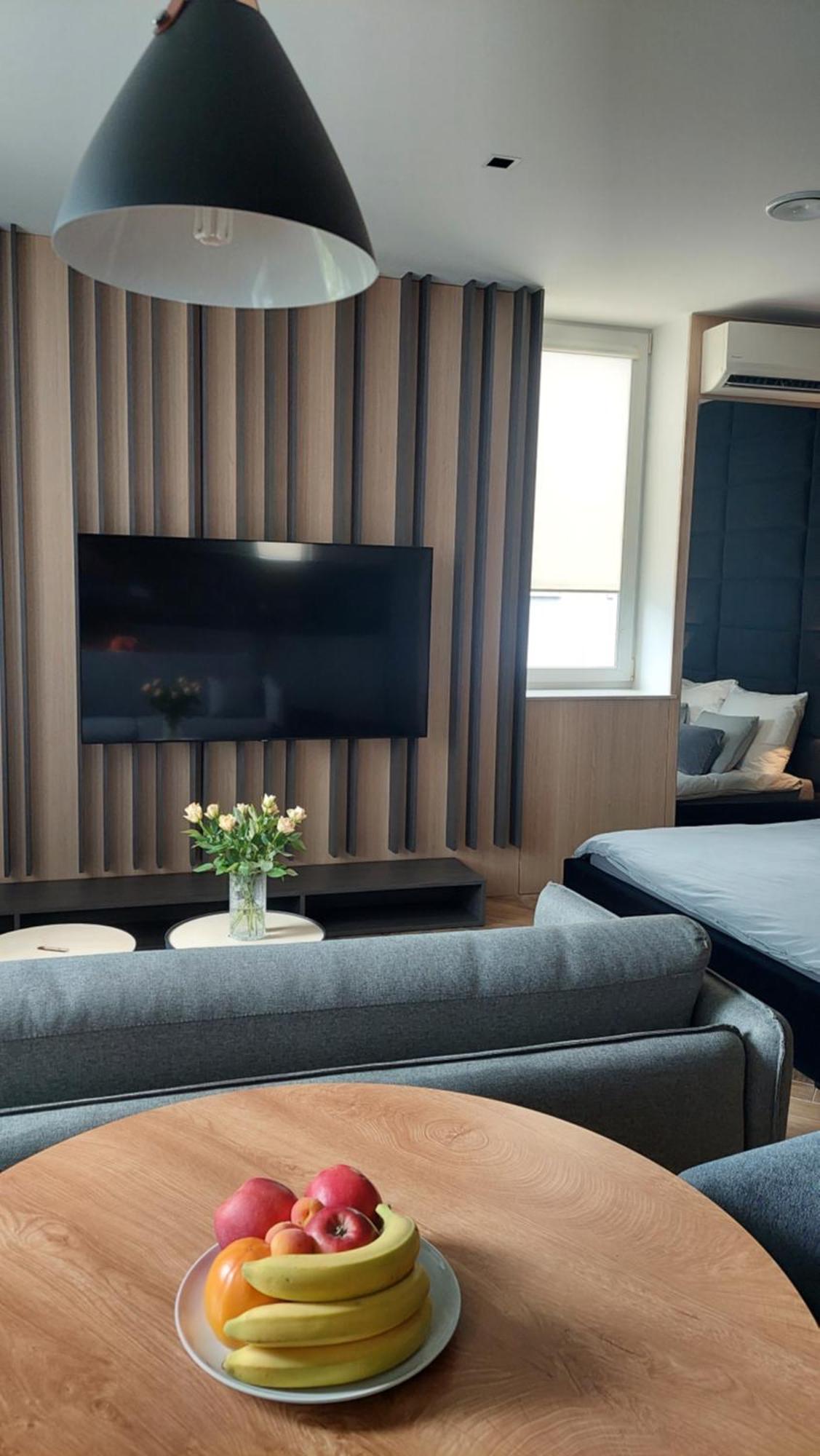 Lupoapartments Z Jacuzzi Pole Dance Leczycka 29 Klimatyzacja Parking Dostep Na Kod Лодз Екстериор снимка