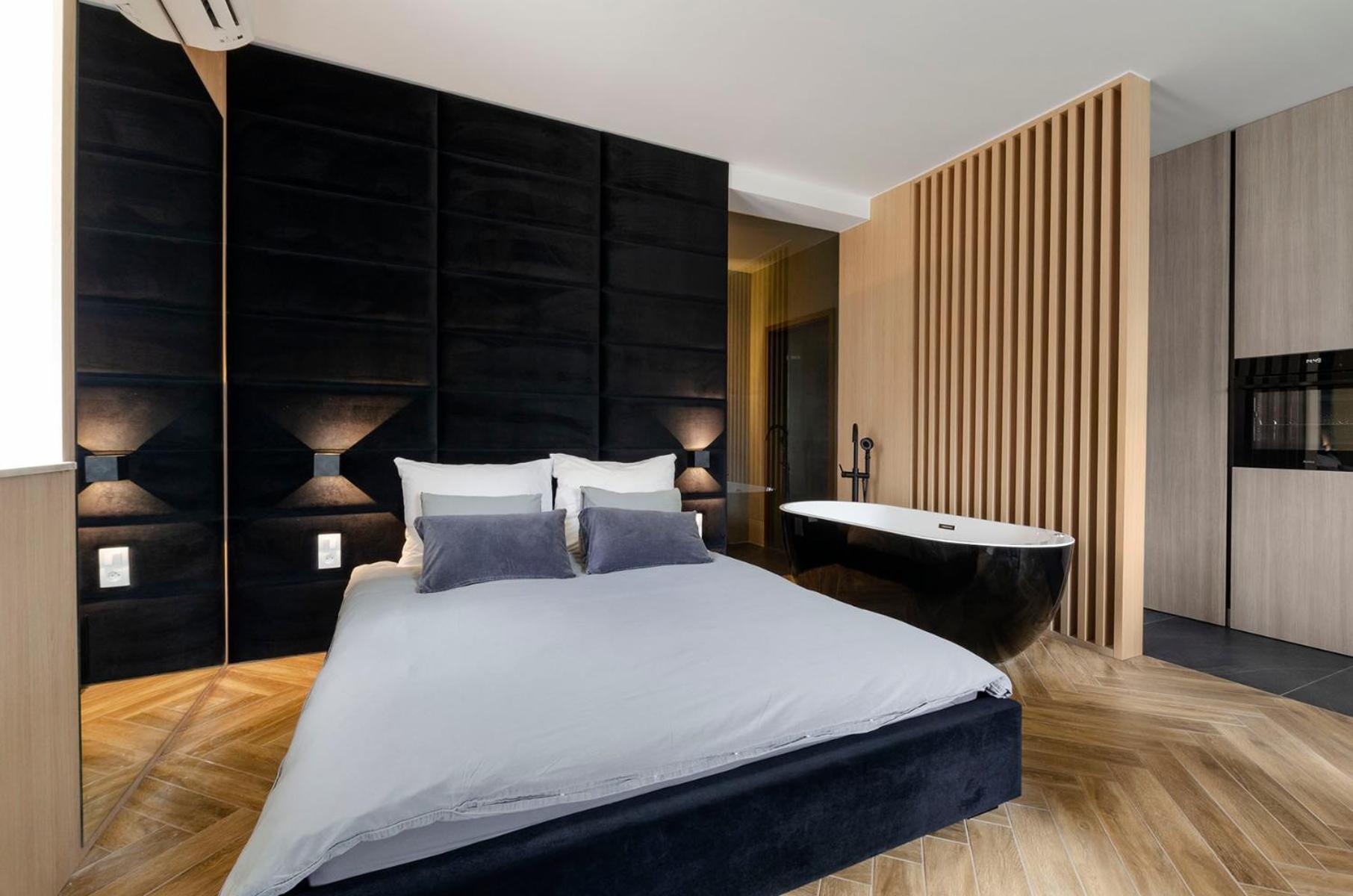Lupoapartments Z Jacuzzi Pole Dance Leczycka 29 Klimatyzacja Parking Dostep Na Kod Лодз Екстериор снимка